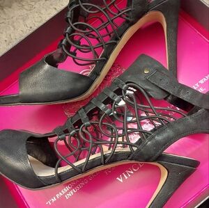 Vince Camuto